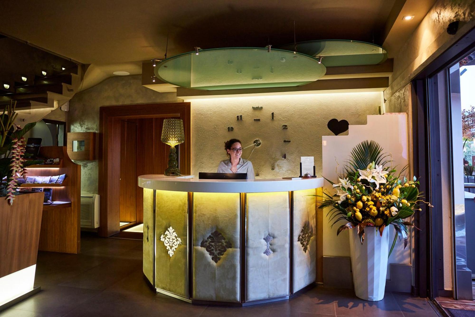 A Casa Di Ma Hotel Lumio  Bagian luar foto